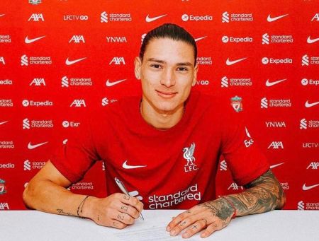 Λίβερπουλ: «Κόκκινος» και με τη… βούλα ο Νούνιες