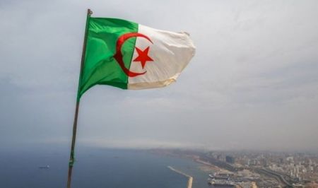 Αλγερία: Αποπέμφθηκε ο υπουργός Οικονομικών μέσα τέσσερις μήνες