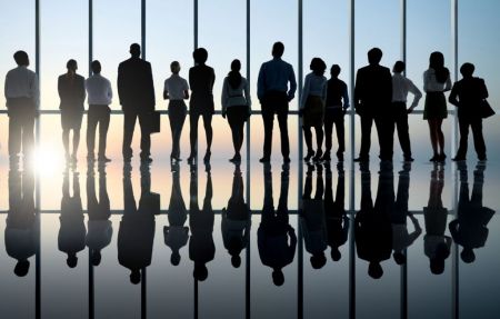 Οι συλλογικές διαπραγματεύσεις και οι συμβάσεις κατέρρευσαν σε Ελλάδα και Ευρώπη