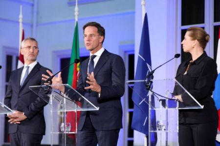 Ρούτε: Αφού δεν μπορούμε να έχουμε σύγκρουση ΝΑΤΟ – Ρωσίας ας ενισχύσουμε την Ουκρανία