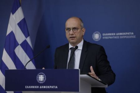 Οικονόμου: Φθηνή αντιπολίτευση Τσίπρα με την περσινή τραγωδία στην Εύβοια