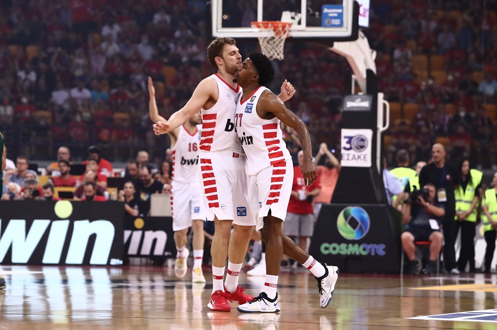 Πρωταθλητής Ελλάδος ο Ολυμπιακός: Η Χρυσή Βίβλος της Basket League