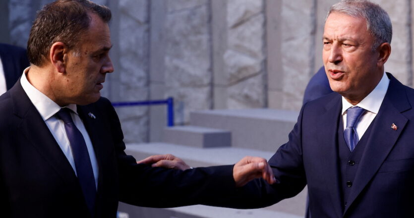 After Erdogan repeatedly slams Mitsotakis, Akar says Ankara ready for immediate bilateral talks