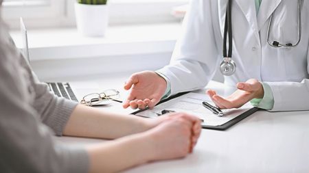 Προσωπικός γιατρός: Oι «ποινές» για όσους δεν εγγραφούν – Τα κίνητρα