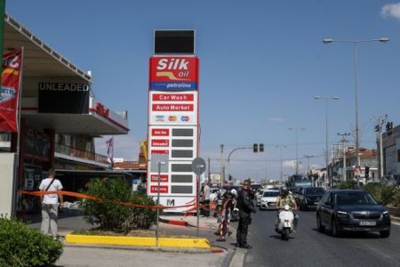 Γέρακας: Με καλάσνικοφ «γάζωσαν» τον πρατηριούχο – Πώς στήθηκε η ενέδρα