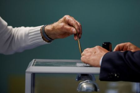 Γαλλία: Μεγαλύτερη η αποχή στον β΄ γύρο των βουλευτικών εκλογών