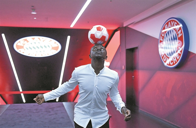 Αλλαγή μοντέλουμε βάση τον Μανέ