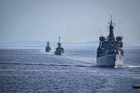Τουρκία: Αναλυτής εξηγεί πώς θα αποκλειστούν τα ελληνικά νησιά από τα τουρκικά πολεμικά πλοία