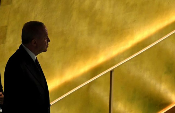 Foreign Policy: Η Δύση έχει ανάγκη τον «δυσάρεστο και αυταρχικό» Ερντογάν
