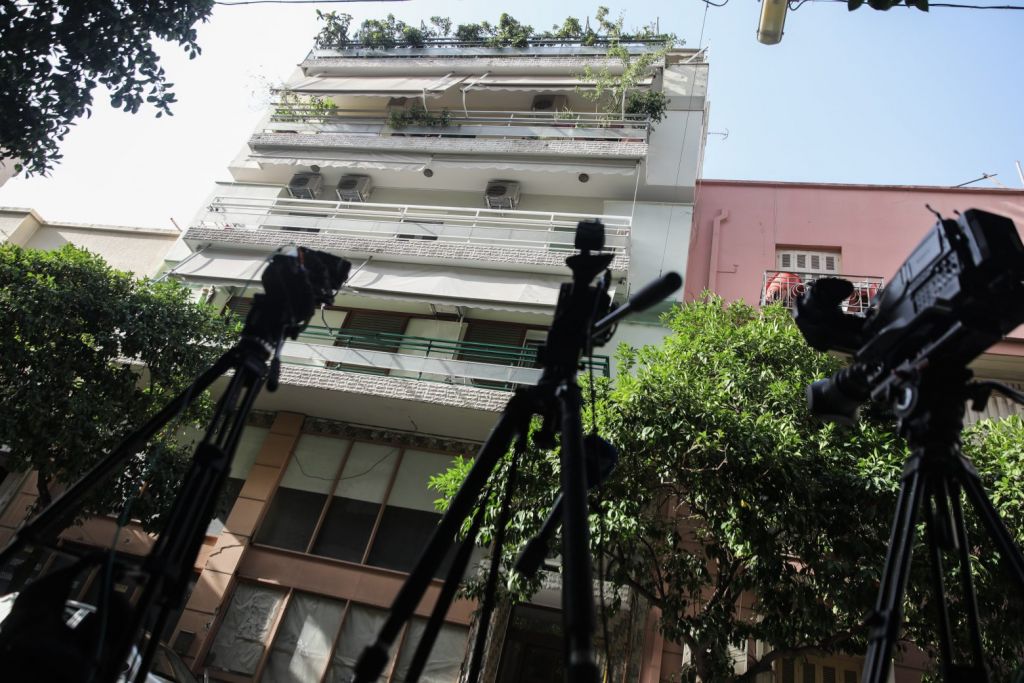 Γυναικοκτονία στο Κουκάκι: Αυτός είναι ο 53χρονος δράστης  – Τι είπε στον γιο του