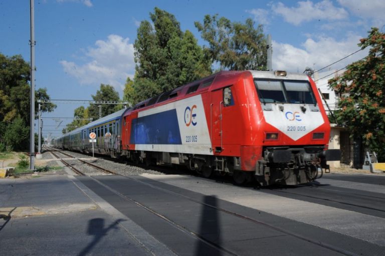 Σέρρες: Εκτροχιασμός τρένου που εκτελούσε το δρομολόγιο Δράμα – Θεσσαλονίκη | tovima.gr