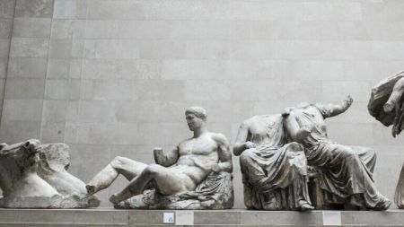 Μενδώνη: Τα γλυπτά του Παρθενώνα είναι στο Βρετανικό Μουσείο ως προϊόν κλοπής