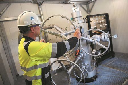 Φυσικό αέριο: Η Γερμανία πάει για δελτίο, η Γαλλία καλεί σε εξοικονόμηση