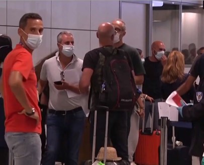 Ρώμη: Δεκάδες Έλληνες εγκλωβισμένοι σε αεροδρόμιο χωρίς νερό και κλιματισμό