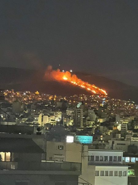 Φωτιά στο Σχιστό Κορυδαλλού