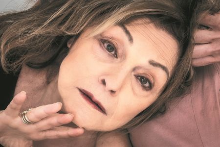 Ρένη Πιττακή: «Είμαι μια καλο- κακομαθημένη του θεάτρου»