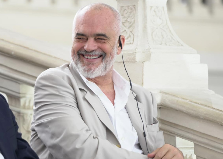 Ράμα: Οι Αλβανοί νομίζουν ότι γεννήθηκαν μετά τους πιθήκους και οι Ελληνες πριν από αυτούς