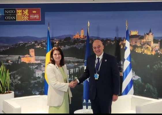 Δένδιας: Η Ελλάδα ασκεί πολιτική αρχών