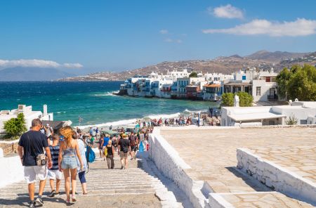 German media: “Holidays in Greece are imminent”