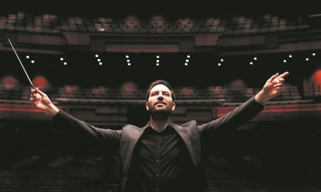 «Μια διαρκής πάλη μετον ιδεατό εαυτό μας»