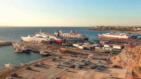 Διπλή πρόκληση για την ελληνική ακτοπλοΐα