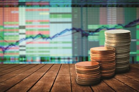 Ισχυρές αντοχές και ευοίωνες προοπτικές για την οικονομία, παρά τις εξωγενείς κρίσεις