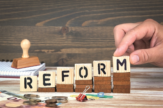 Με μεταρρυθμίσεις να μεγαλώσουμε την πίτα για ένα καλύτερο μέλλον