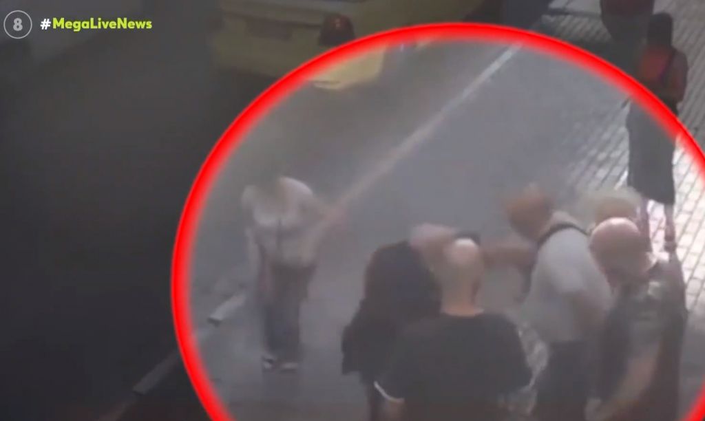 Ομόνοια: Ο άνδρας που συνελήφθη δεν προσπαθούσε να σκοτώσει το παιδί του – Τι πραγματικά συνέβη