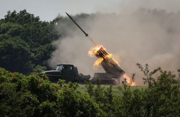 Ουκρανία: Ρωσικές πυραυλικές επιθέσεις ακριβείας σε Ντονμπάς και Μικολάιβ | tovima.gr