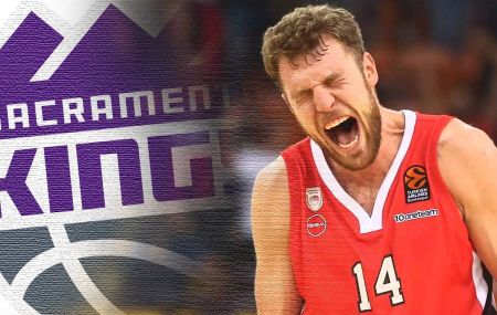 Οι Σακραμέντο Κινγκς «άναψαν» φωτιές για τον Βεζένκοφ και το μέλλον του