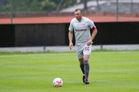 Αβραάμ: «Ο Ολυμπιακός είναι ομάδα Champions League»