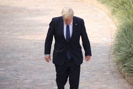 Βρετανία: Παραιτήθηκαν οι υπουργοί Οικονομικών και Υγείας