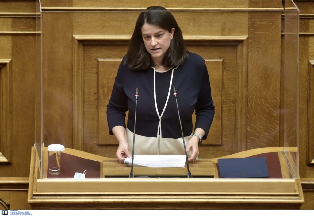 Νίκη Κεραμέως: Αναβαθμίζονται τα δημόσια πανεπιστήμια, εξασφαλίζεται η αξιοκρατία στην εκλογή μελών ΔΕΠ