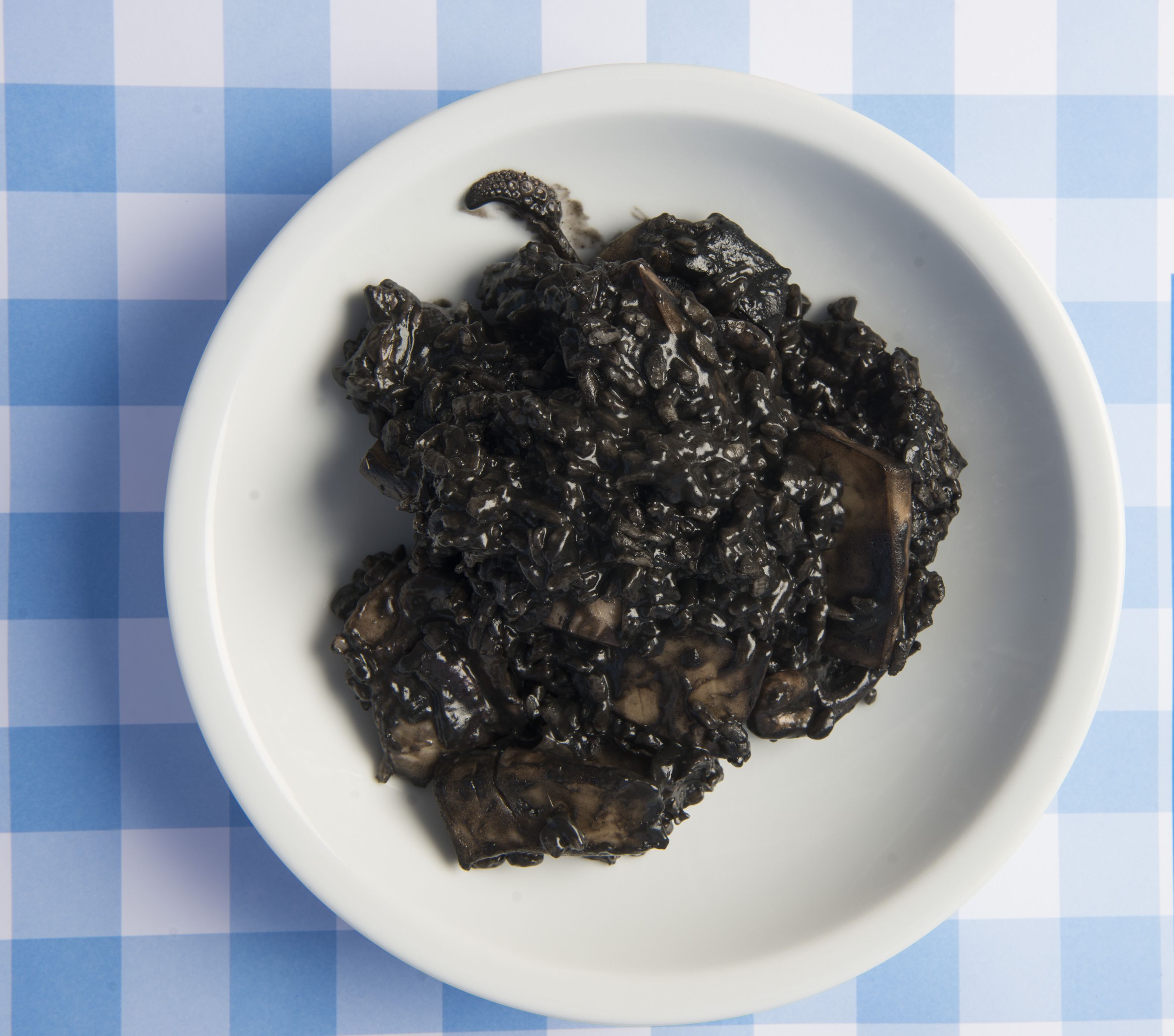 Σουπιοπίλαφο με μελάνι