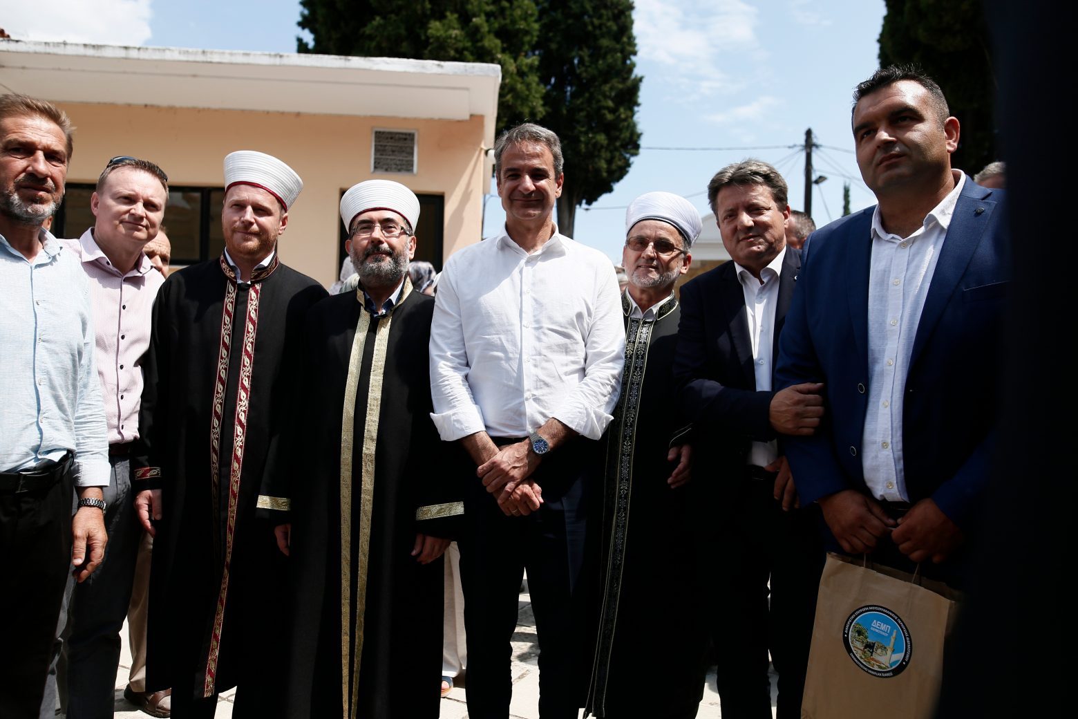 Μητσοτάκης: Συνάντηση με εκπροσώπους της μουσουλμανικής μειονότητας στην Κομοτηνή