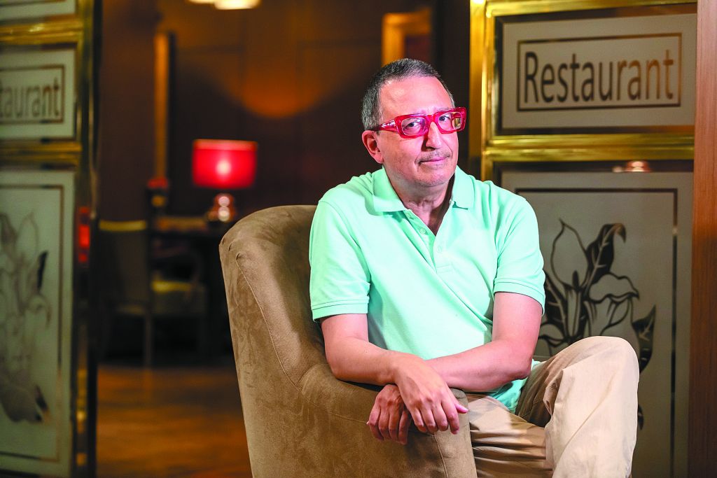 Χοσέ Κάρλος Σομόθα: «Ο βικτωριανός κόσμος έχει πολλά κοινά με τον σημερινό»