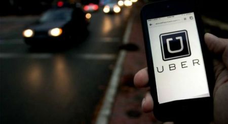 Uber: Παγκόσμιο σκάνδαλο διαπλοκής με κορυφαίους πολιτικούς – Πρώτος στη λίστα ο Μακρόν