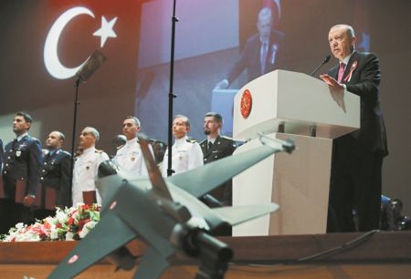 Ο «κυνικός» Ερντογάν κρατά σε εγρήγορση την Αθήνα