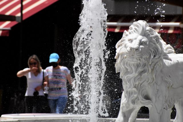 Καιρός: Ανατροπή με τον καύσωνα στην Ελλάδα – Τι λένε οι μετεωρολόγοι