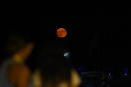 Απόψε το «Φεγγάρι του Ελαφιού», η μεγαλύτερη υπερπανσέληνος του 2022