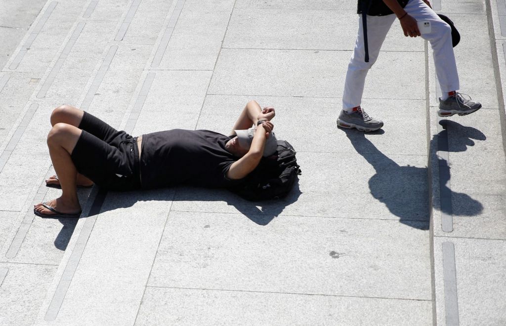 Βρετανία: Κόκκινη προειδοποίηση για θερμοκρασίες ρεκόρ