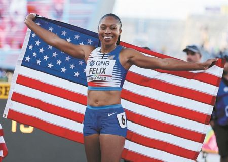 Πρώτη στον στίβο,πρότυπο στη ζωή