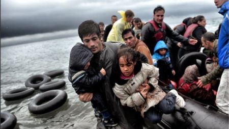 Ιταλία: Πάνω από χίλιοι μετανάστες στα παράλια τις τελευταίες ώρες