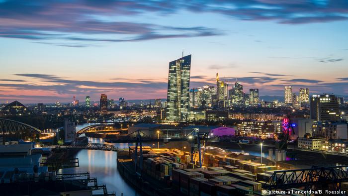 Γερμανικά ΜΜΕ: Σκεπτικισμός για τις «βοήθειες» της ΕΚΤ στον ευρωπαϊκό Νότο