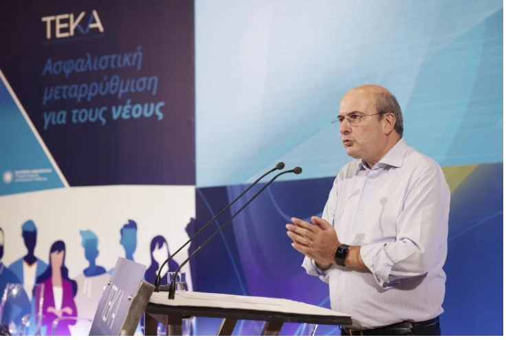 Κωστής Χατζηδάκης: Το ΤΕΚΑ είναι μια μεταρρύθμιση που αξίζει στους νέους