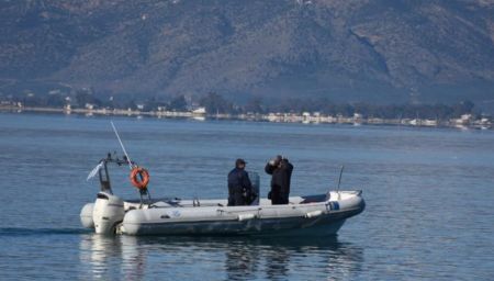 Κορινθία: Μυστήριο με την εξαφάνιση 75χρονου από παραλία – Τα ρούχα του βρέθηκαν στην ακτή