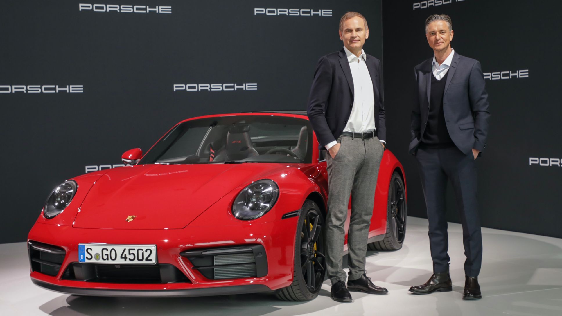 Αύξηση των εσόδων από πωλήσεις, των λειτουργικών κερδών και της απόδοσης πωλήσεων για την Porsche