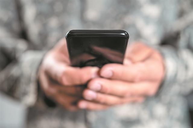 Ποιοι κρύβονται πίσω από τους «κοριούς»