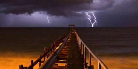 Ένας παράξενος Αύγουστος