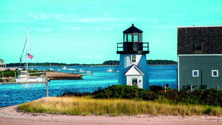 Χαϊάνις Πορτ, ο παραθαλάσσιος παράδεισος των Κένεντι